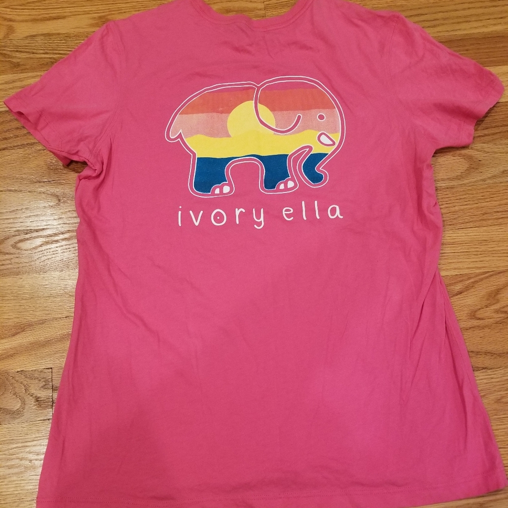 NWOT Ivory Ella Tshirt